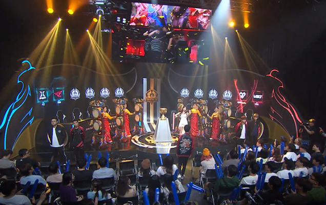 转会尚处传 转会尚处传