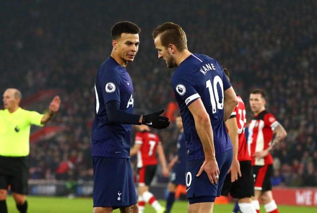 边路三角 边路三角